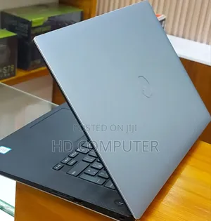 Photo - New Laptop Dell XPS 15 16GB Intel Core I7 SSD 1T
