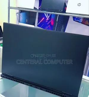 New Laptop HP Omen 17 16GB Intel Core I9 SSD 1T