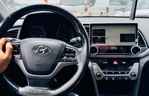 Hyundai Avante 2017 Gray