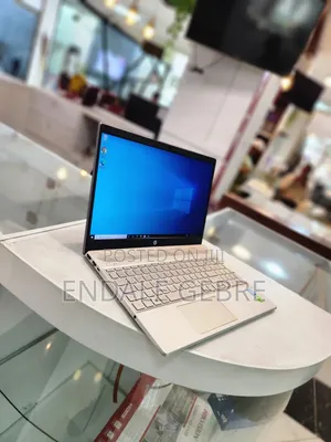 New Laptop HP Pavilion 15 8GB Intel Core I7 SSD 512GB