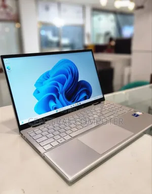 New Laptop HP Pavilion 13 X360 16GB Intel Core I7 SSD 512GB