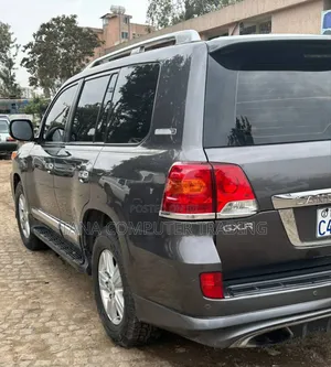 Toyota Land Cruiser 2015 Black