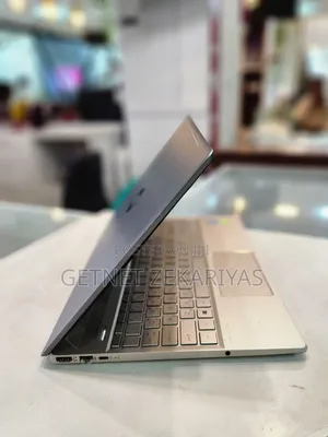 New Laptop HP Pavilion 15 8GB Intel Core I7 SSD 512GB