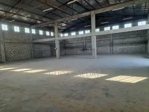 የሚሸጥ መጋዘን ከነ ማሽኑ