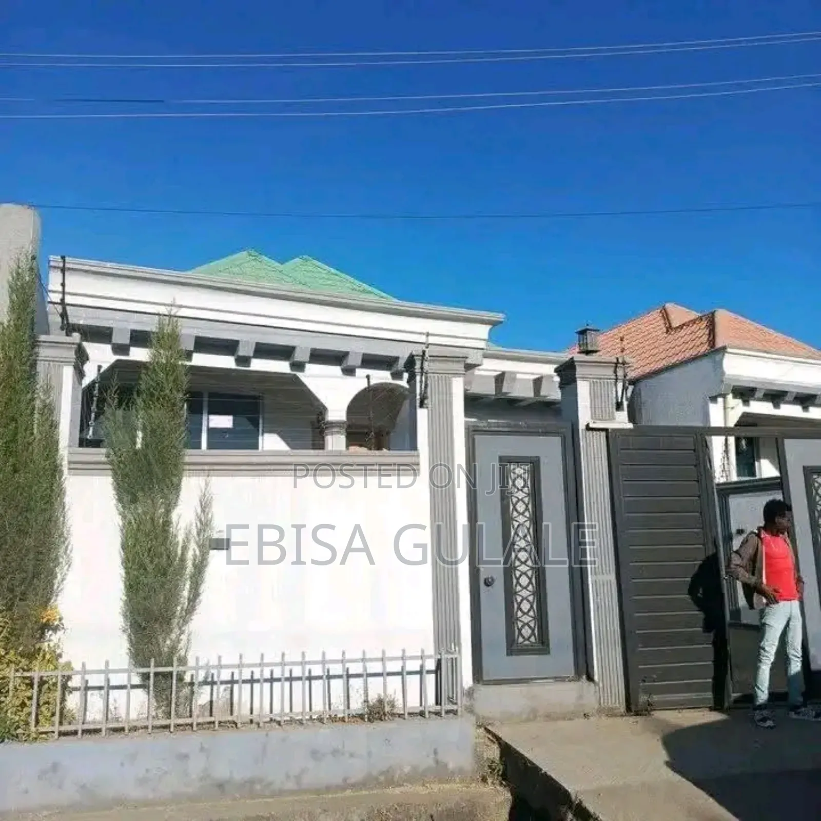 Furnished 3bdrm Apartment in Yeka for sale