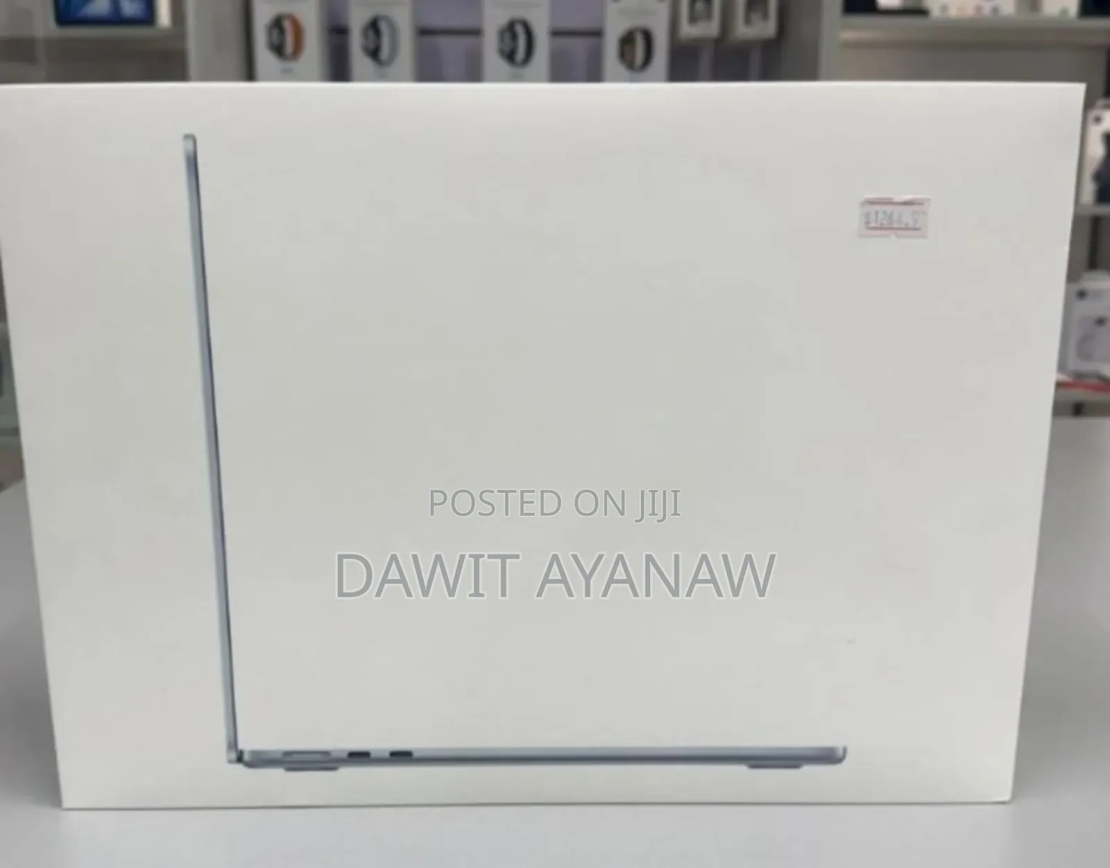 New Laptop Apple MacBook Air 2024 M3 13-Inch 16GB Apple M4 SSD 256GB