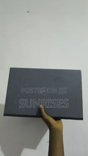 New Laptop Dell Vostro DVCI316 24GB Intel Core I7 SSD 512GB