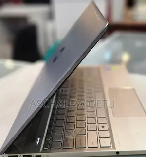 New Laptop HP Pavilion 15 8GB Intel Core I7 SSD 1T