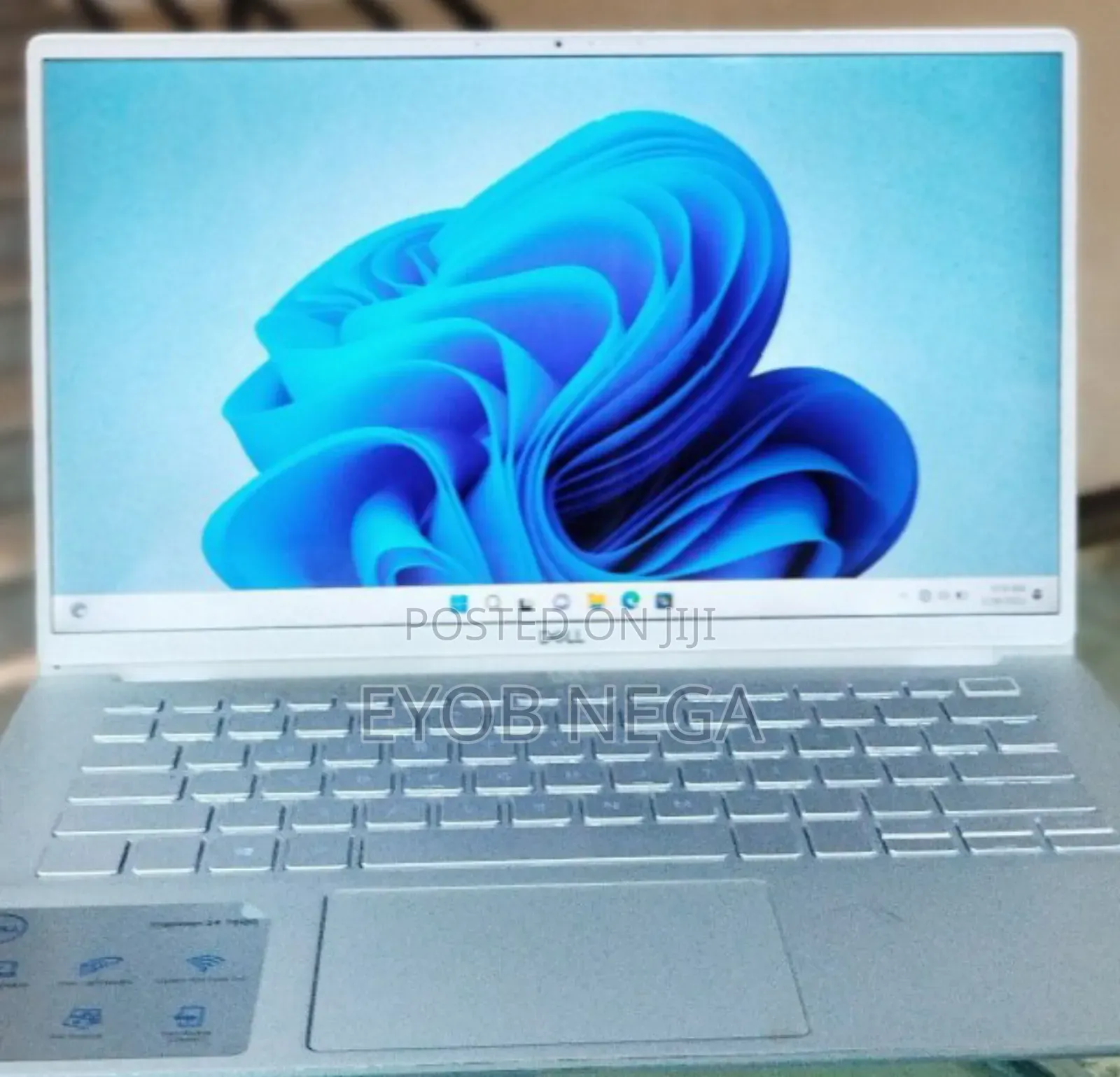 New Laptop Dell Inspiron 14 8GB Intel Core I7 SSD 512GB