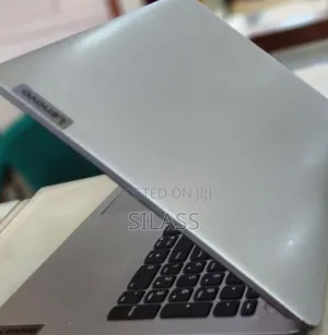 New Laptop Lenovo Ideapad 3 8GB Intel Core I5 SSD 512GB