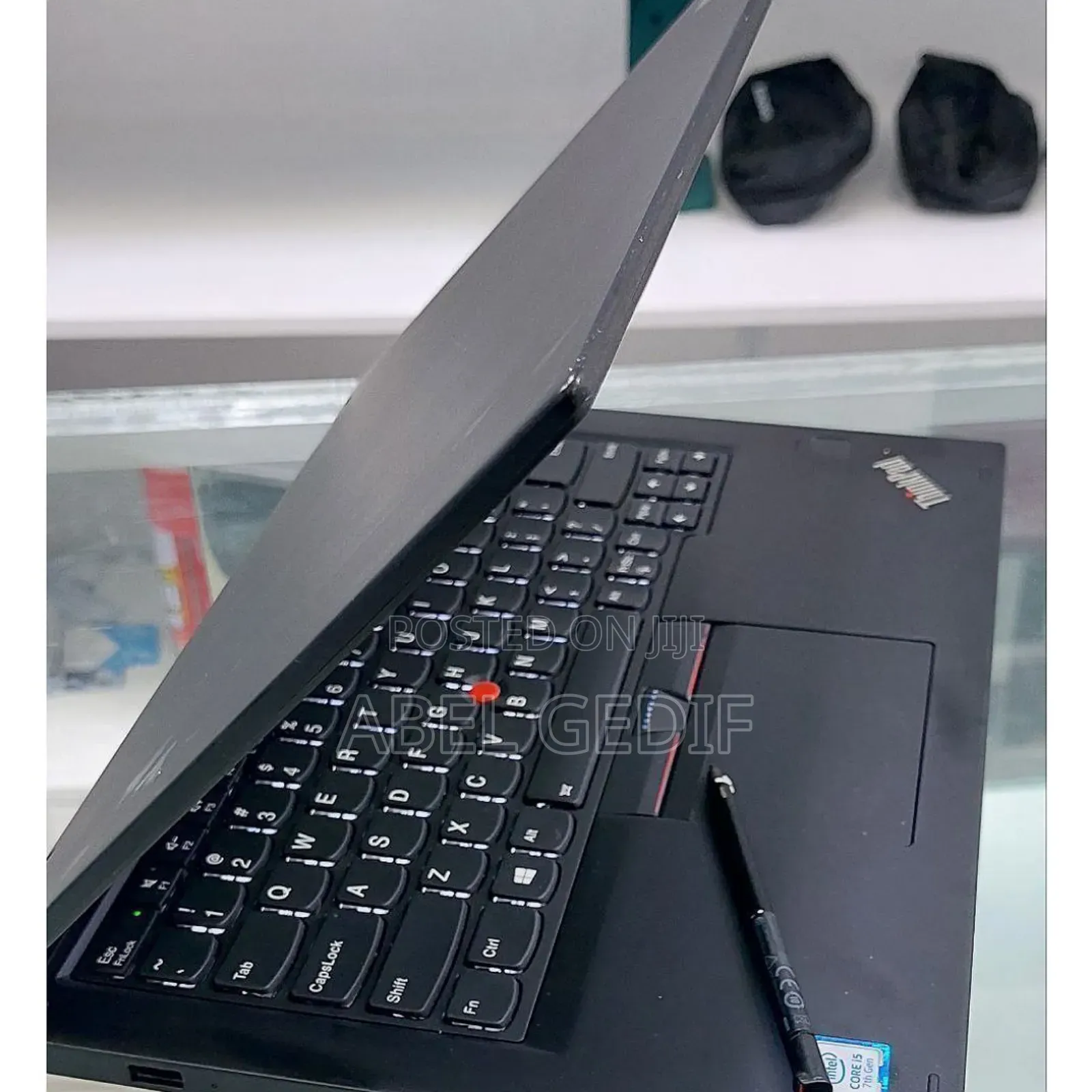 New Laptop Lenovo ThinkPad Yoga 370 16GB Intel Core I5 SSD 512GB
