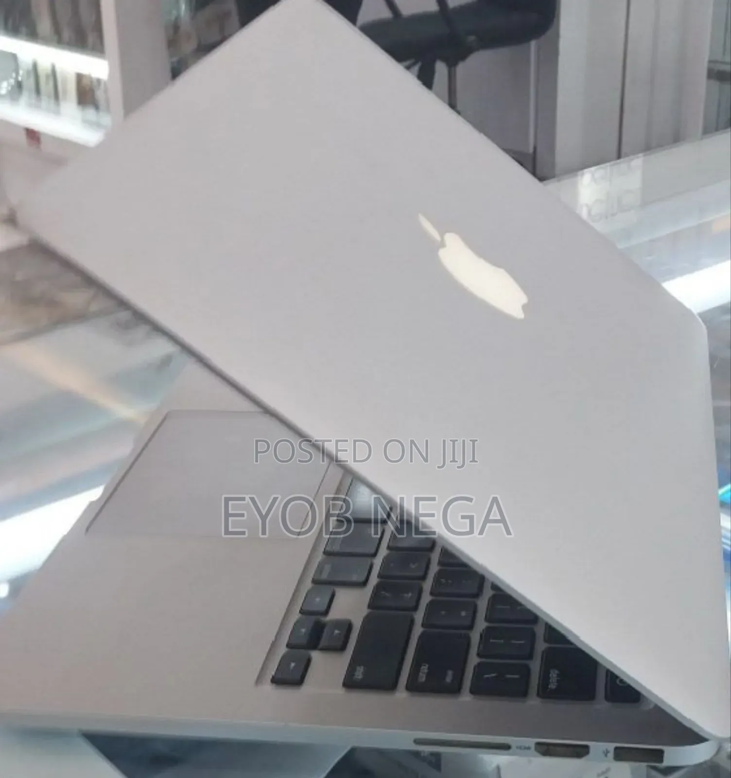 Laptop Apple MacBook Pro 2015 16GB Intel Core I5 SSD 512GB