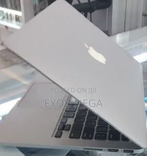 Laptop Apple MacBook Pro 2015 16GB Intel Core I5 SSD 512GB