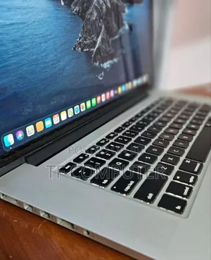 Photo - New Laptop Apple MacBook Pro 2014 16GB Intel Core I7 SSD 256GB