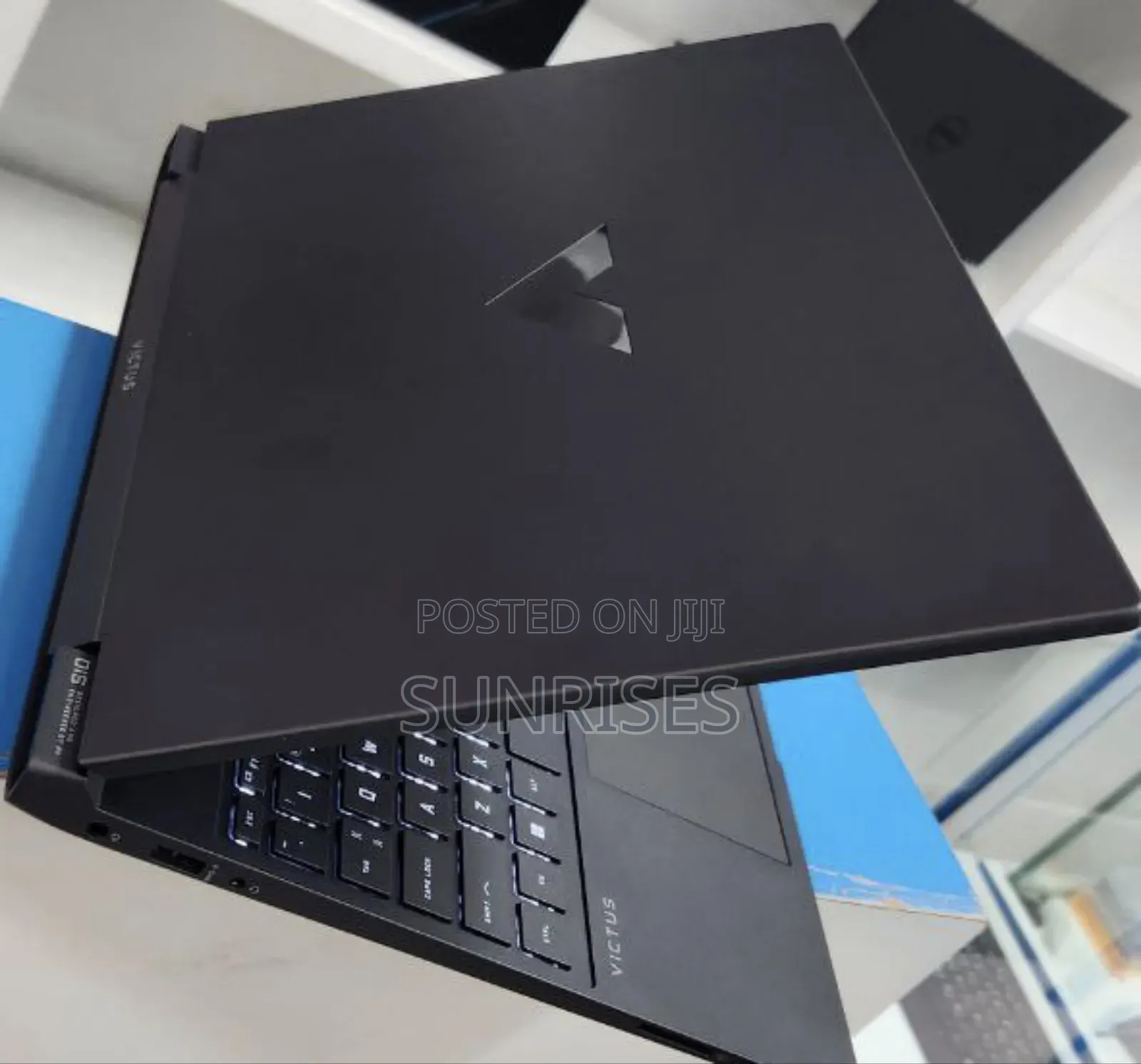 New Laptop HP Victus 16 16GB AMD Ryzen 5 SSD 1T