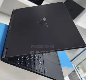 New Laptop HP Victus 16 16GB AMD Ryzen 5 SSD 1T