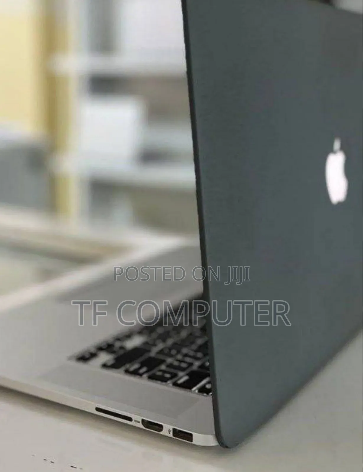 New Laptop Apple MacBook Pro 2015 16GB Intel Core I7 SSD 256GB