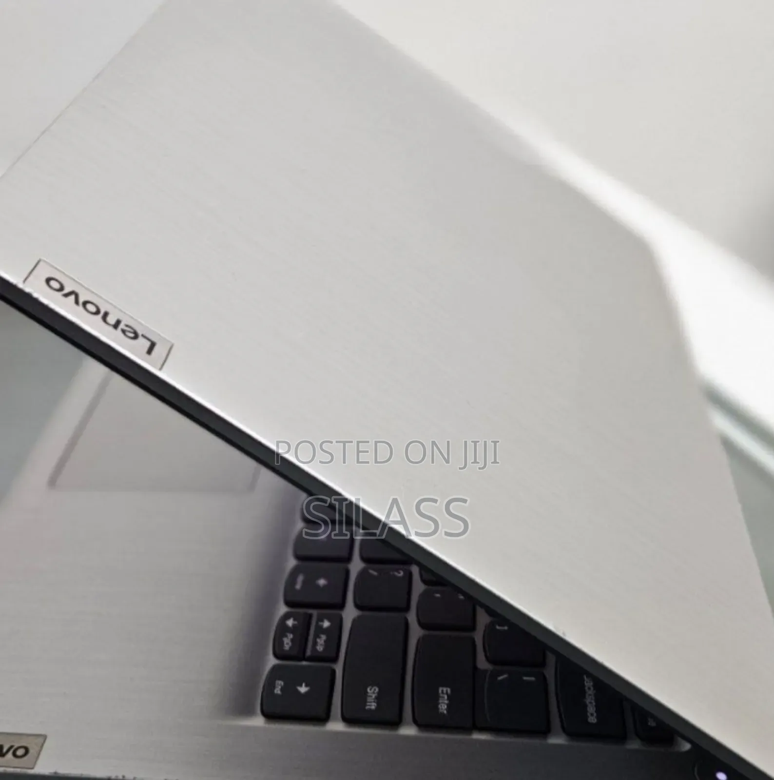 New Laptop Lenovo Ideapad 3 8GB Intel Core I5 SSD 256GB