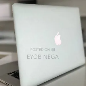 New Laptop Apple MacBook Pro 2015 16GB Intel Core I7 SSD 256GB