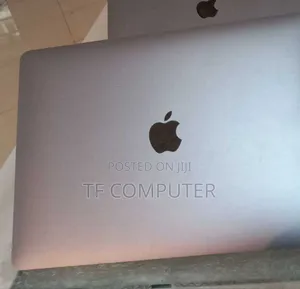 New Laptop Apple MacBook Pro 2018 8GB Intel Core I5 SSD 512GB