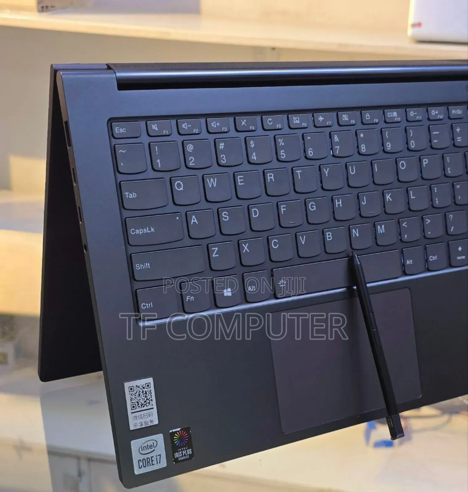New Laptop Lenovo Yoga 7i 16GB Intel Core I7 SSD 1T