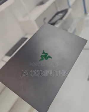 New Laptop Razer Blade 32GB Intel Core I7 SSD 1T