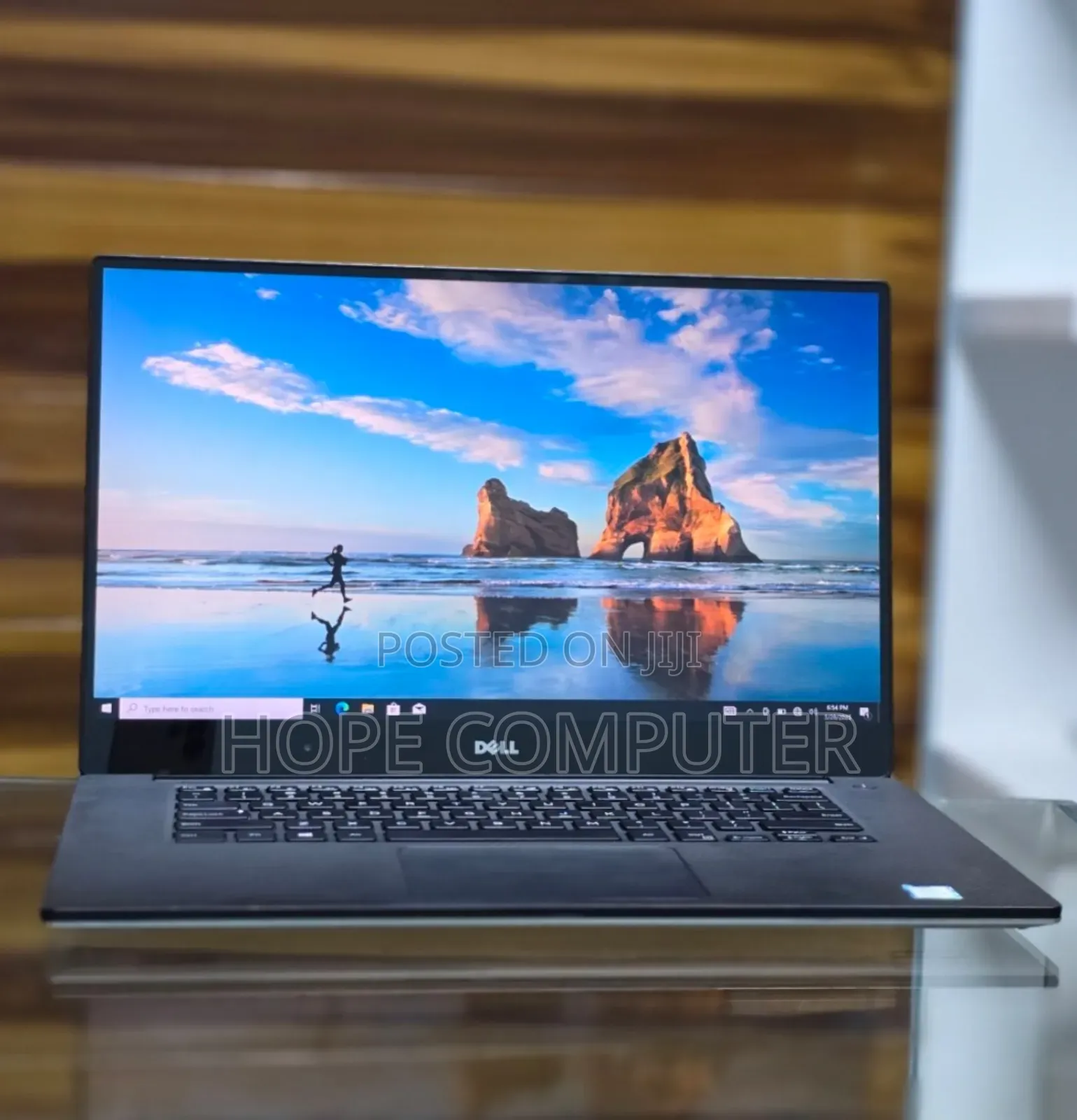 New Laptop Dell XPS 15 16GB Intel Core I5 SSD 512GB