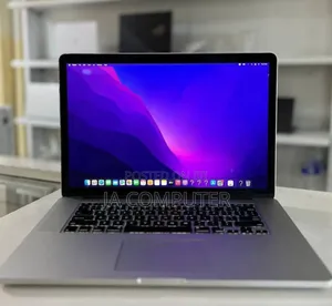 New Laptop Apple MacBook Pro 2015 16GB Intel Core I7 SSD 256GB