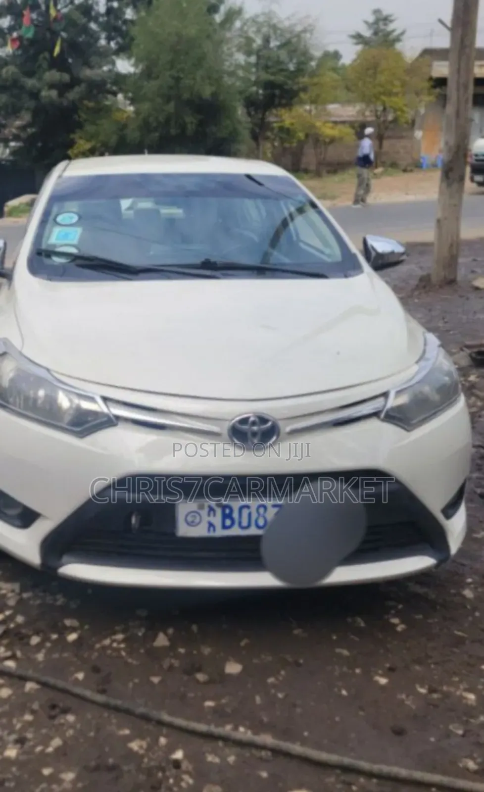 Toyota Yaris 2015 White