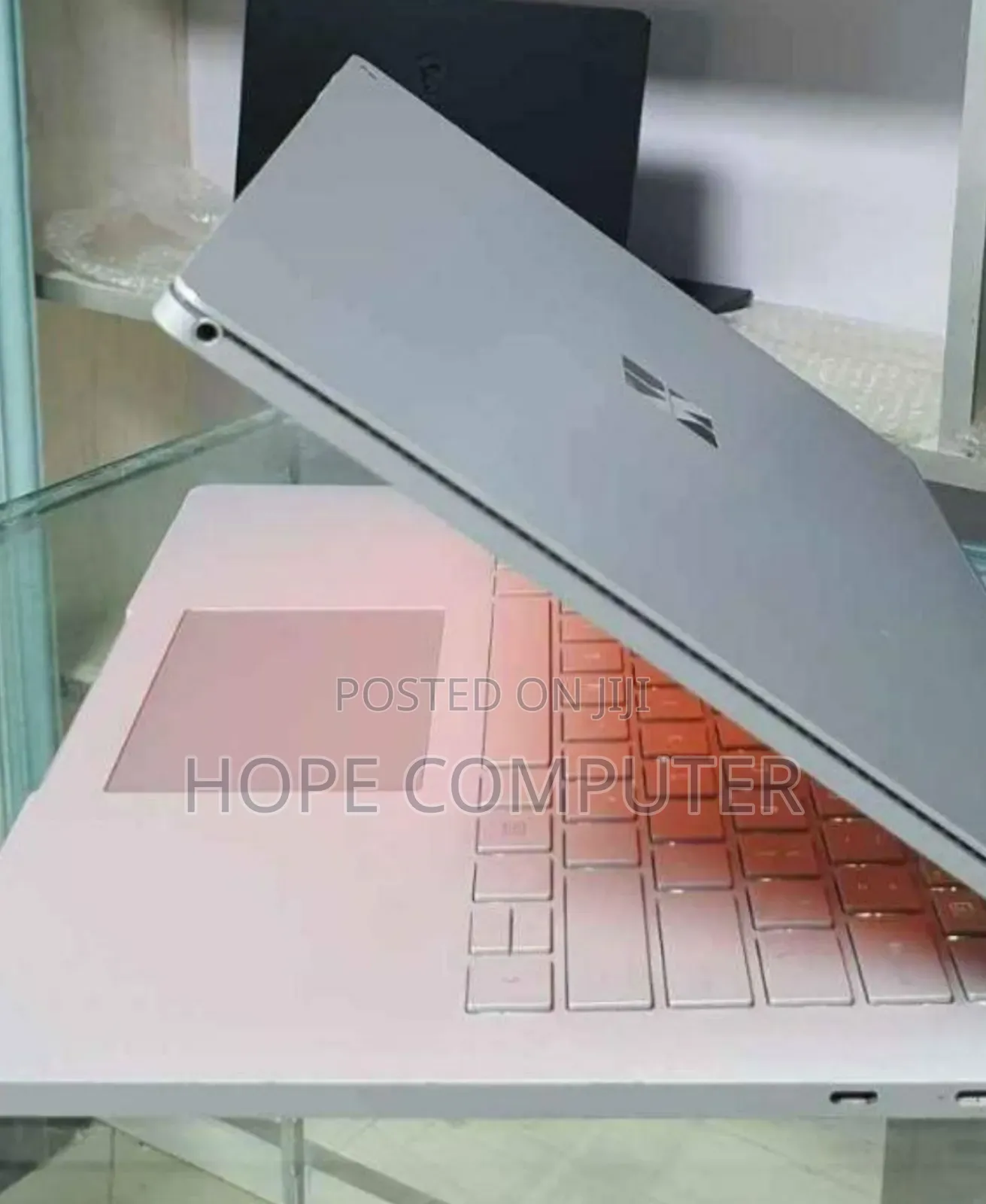 New Laptop Microsoft Surface Book 3 16GB Intel Core I7 SSD 256GB