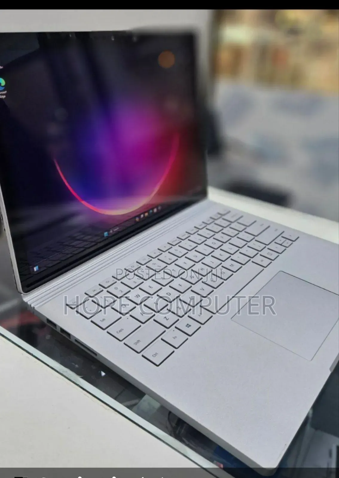 New Laptop Microsoft Surface Book 3 16GB Intel Core I7 SSD 256GB