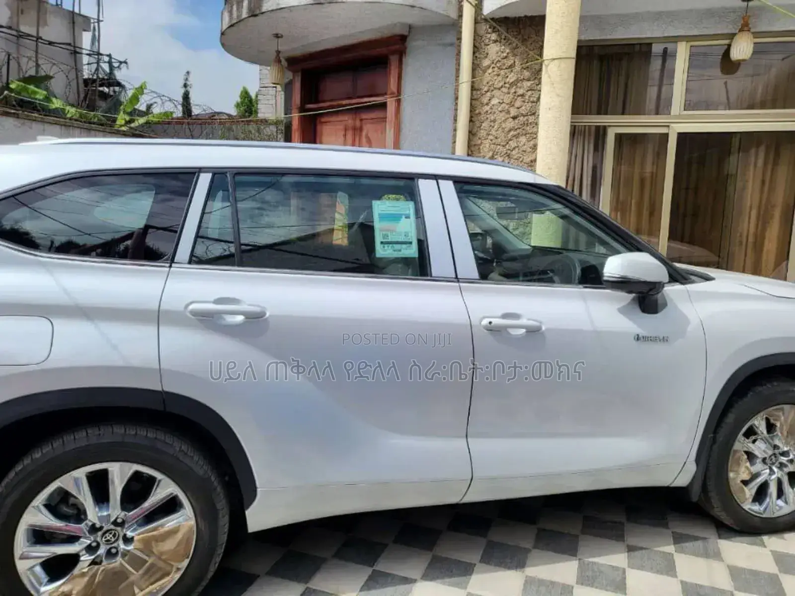 New Toyota Highlander Hybrid 2024 White