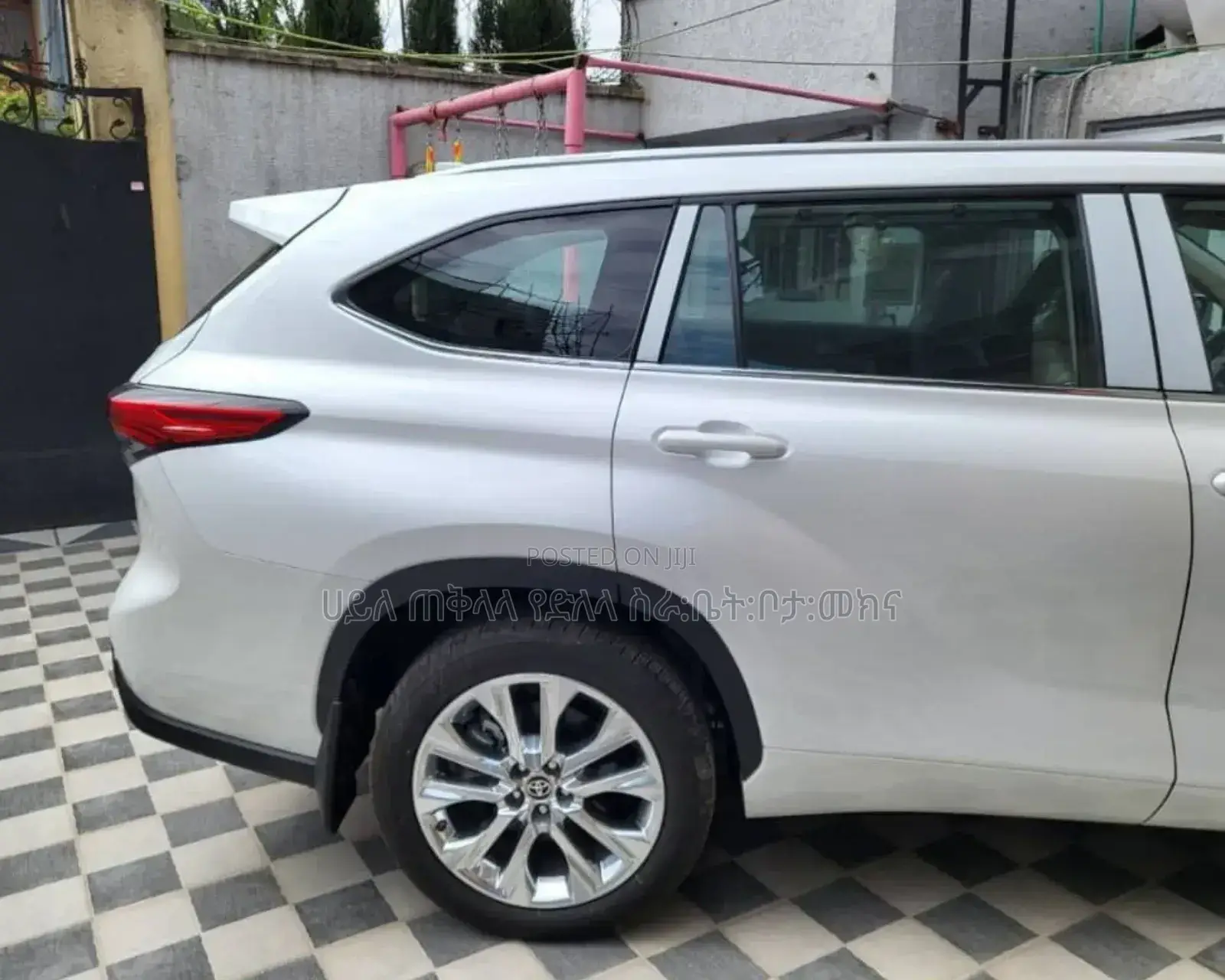 New Toyota Highlander Hybrid 2024 White