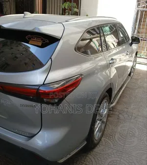 Toyota Highlander 2022 Gray