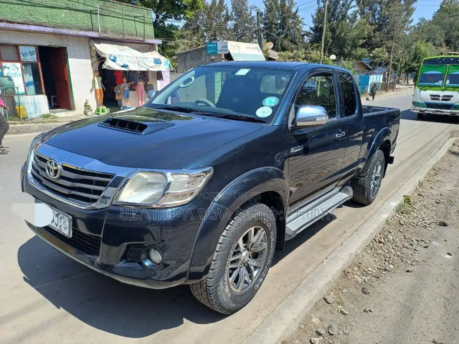 Toyota Hilux 2014 Black