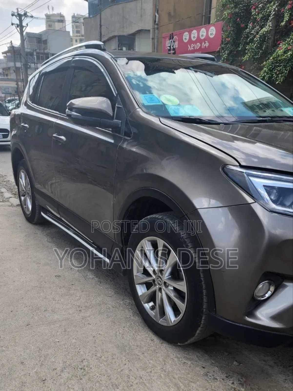 Toyota RAV4 2017 Gray