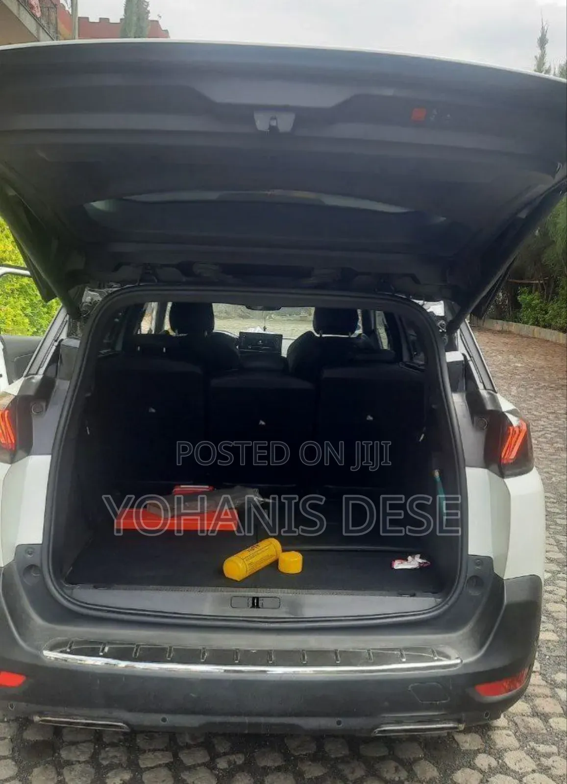 Peugeot 5008 2021 White