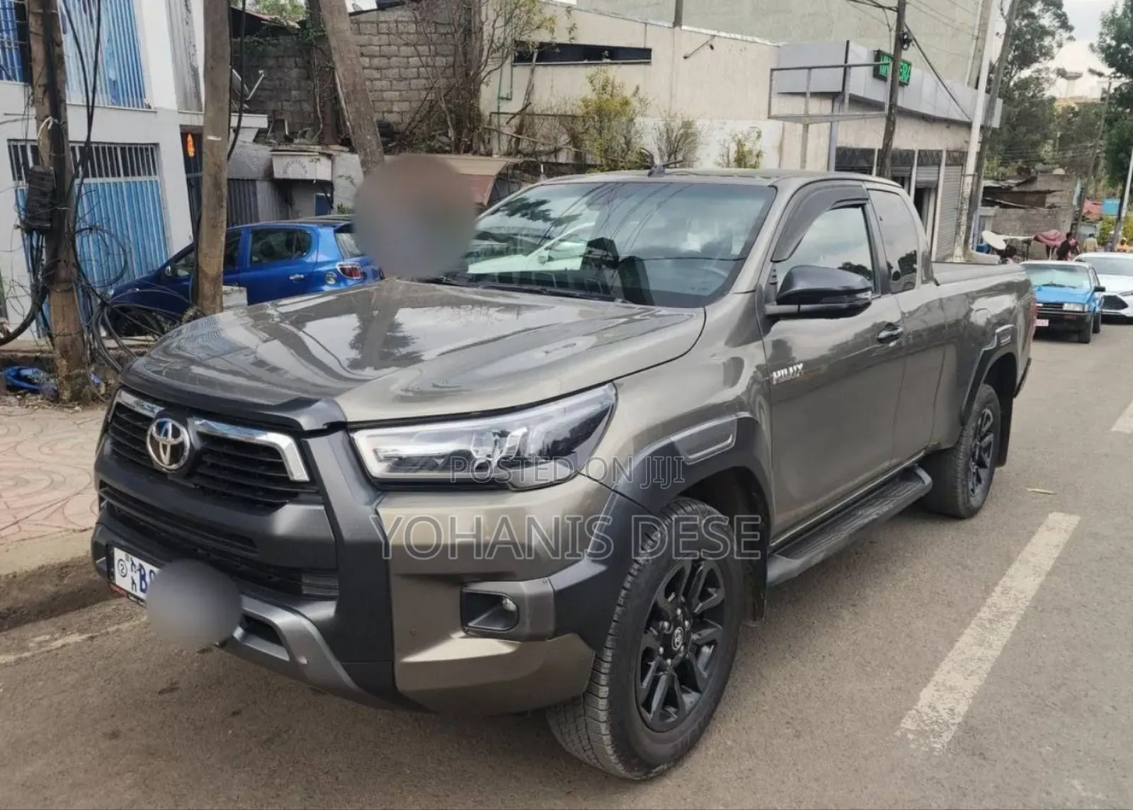 Toyota Hilux 2022 Gray
