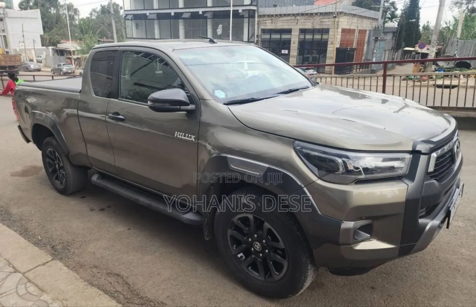 Toyota Hilux 2022 Gray