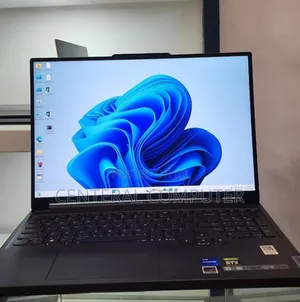 New Laptop Lenovo Legion Y530 16GB Intel Core I7 SSD 512GB