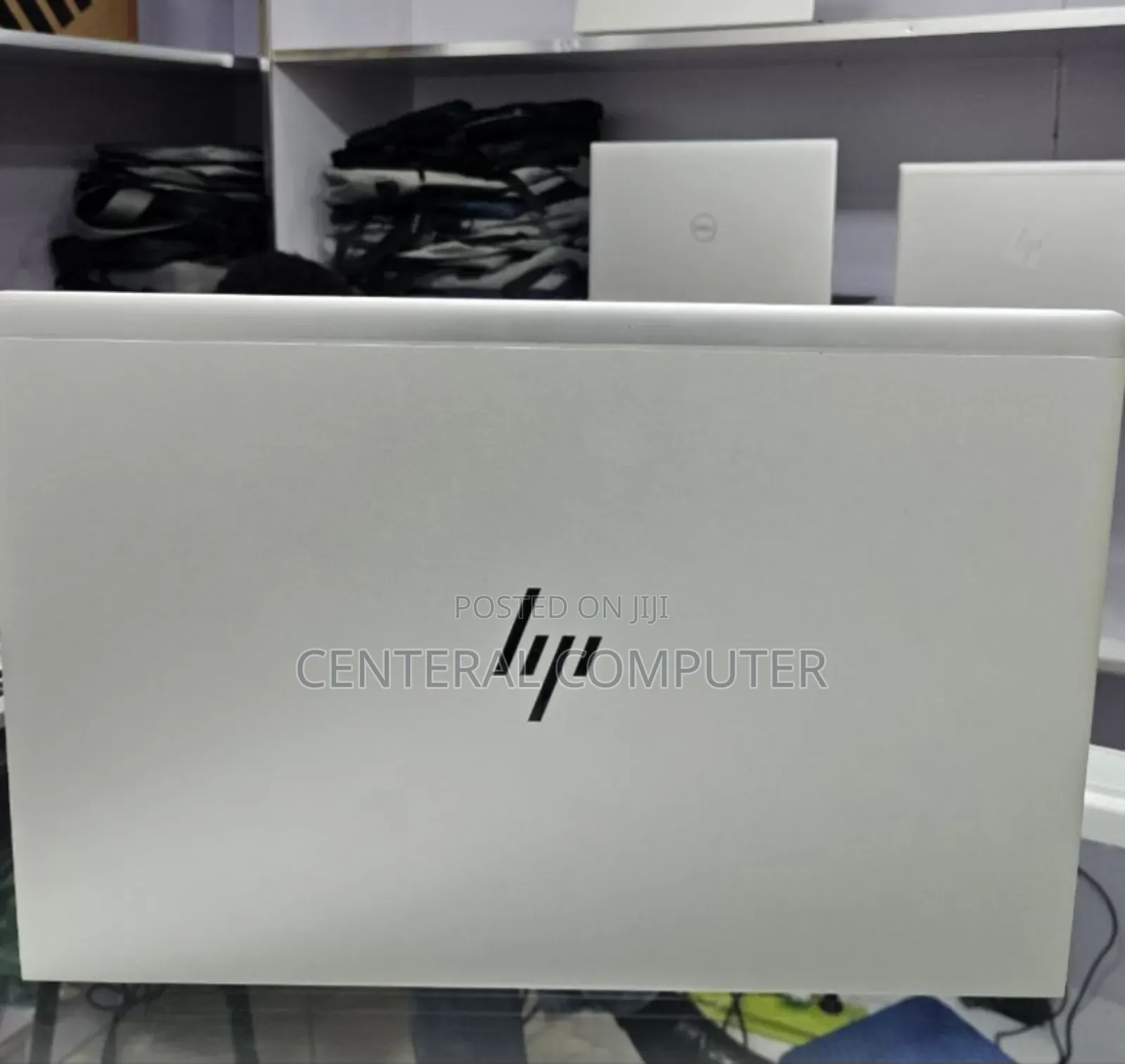 New Laptop HP 14-Dq2031tg 16GB Intel Core I7 SSD 512GB
