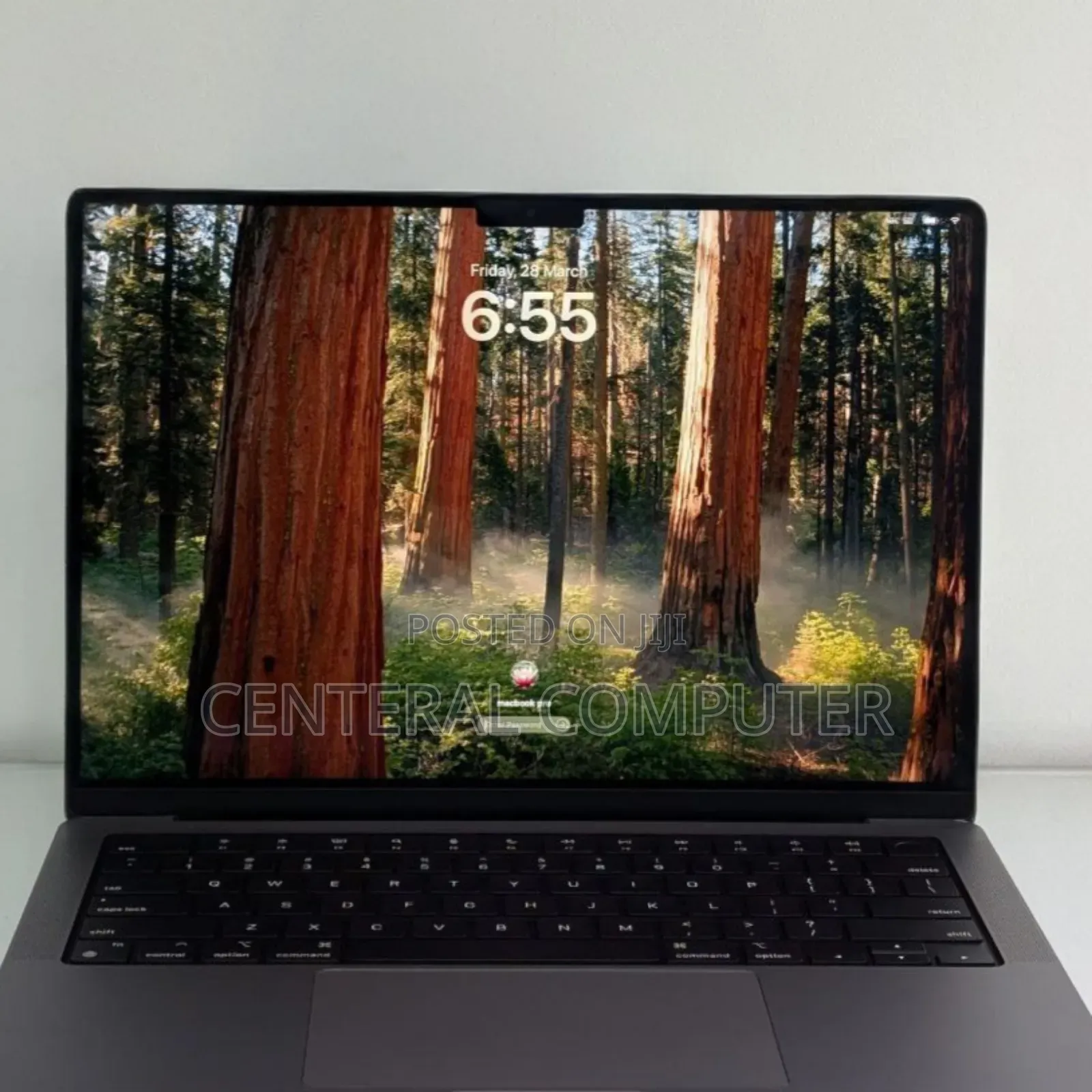 New Laptop Apple MacBook Pro M1 16GB Apple M1 Pro SSD 512GB