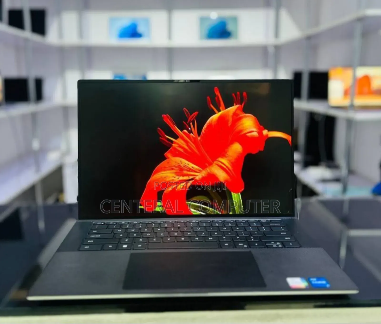 New Laptop Dell XPS 13 (9365) 16GB Intel Core I5 SSD 512GB