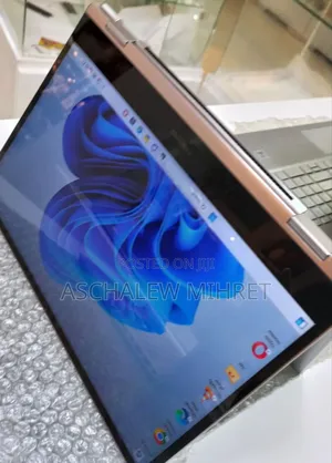 Photo - New Laptop Samsung NP-X360 16GB Intel Core I5 SSD 512GB