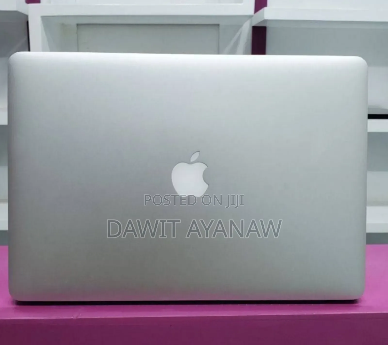 New Laptop Apple MacBook Pro 2017 16GB Intel Core I7 SSD 256GB