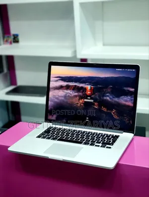Photo - New Laptop Apple MacBook Pro 2015 16GB Intel Core I7 SSD 256GB