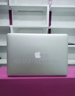 New Laptop Apple MacBook Pro 2015 16GB Intel Core I7 SSD 256GB