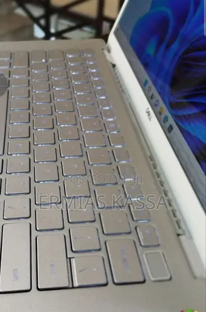 New Laptop Dell Inspiron 14 3452 8GB Intel Core I7 SSD 512GB