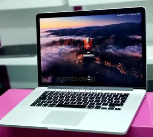 Photo - New Laptop Apple MacBook 16GB Intel Core I7 SSD 256GB