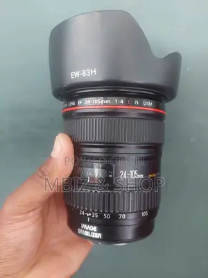 Photo - Canon 24-105 Mm